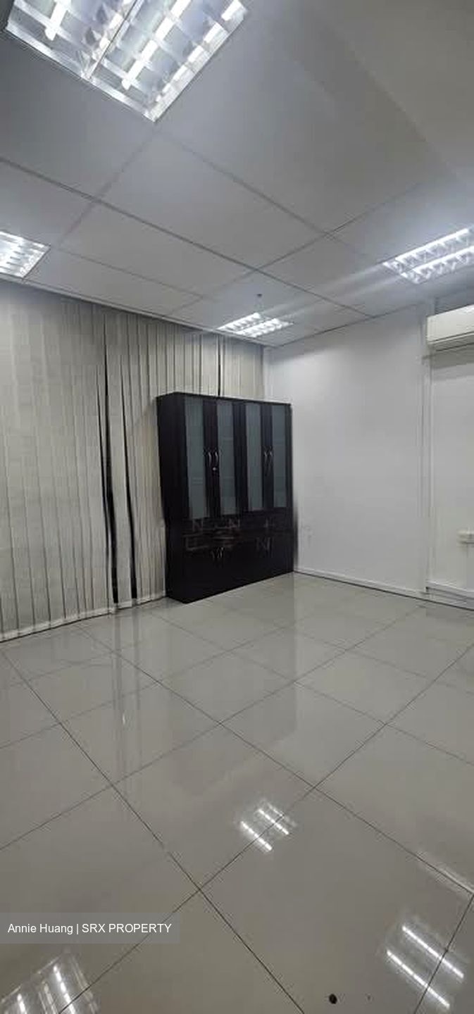 Primz Bizhub (D25), Factory #562062631